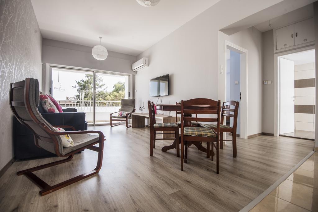 Ferienwohnung St.Helena Court Larnaka Exterior foto